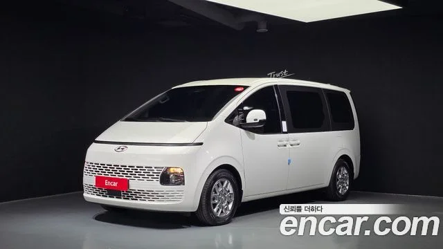 2021 Hyundai Staria