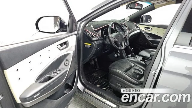 2014 Hyundai Santa Fe (DM)