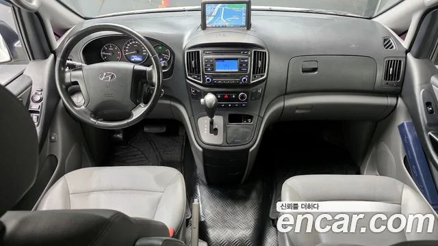 2018 Hyundai Grand Starex (New)