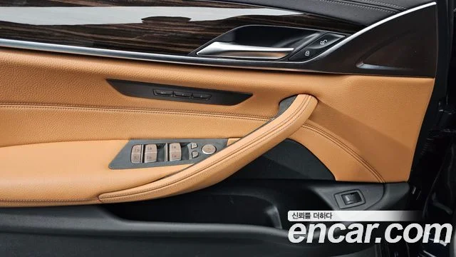 2022 BMW 5 Series (G30)