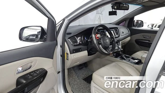 2018 Kia Carnival (New)