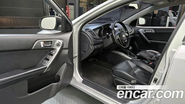 2012 Kia 포르테