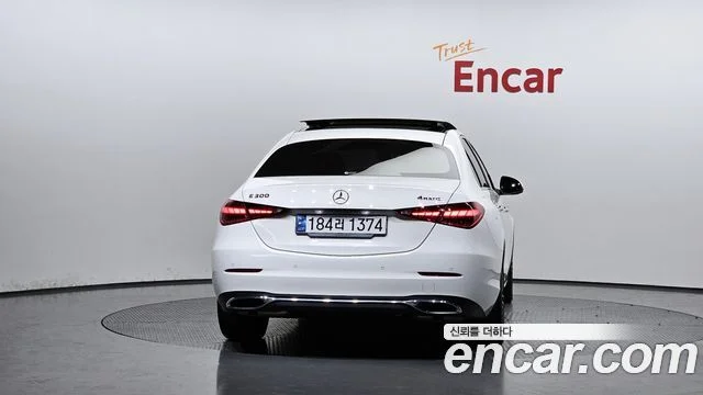 2024 Mercedes-Benz C-클래스 W206