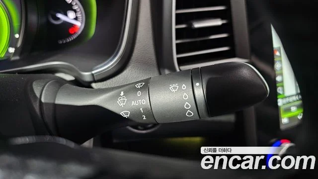 2016 Renault Korea SM6