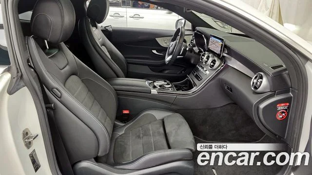 2022 Mercedes-Benz C-클래스 W205