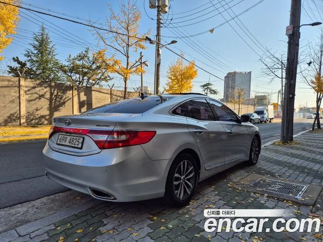 2011 Hyundai Grandeur (HG)