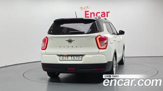 2017 KG Mobility 티볼리 에어