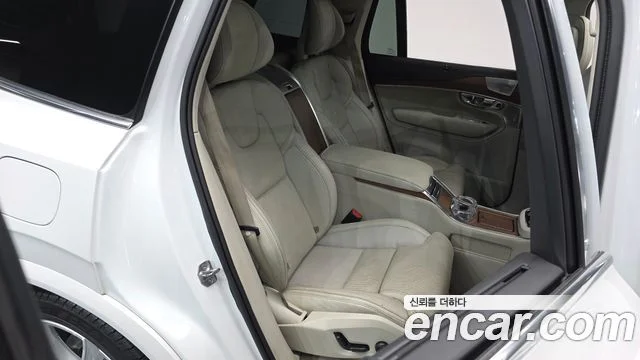 2017 Volvo XC90 2세대