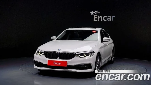 2019 BMW 5 Series (G30)