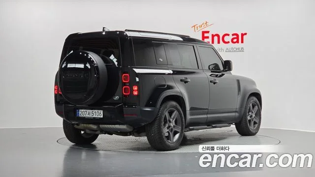 2023 Land Rover Defender (L663)
