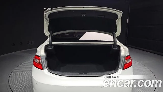 2012 Hyundai Grandeur (HG)