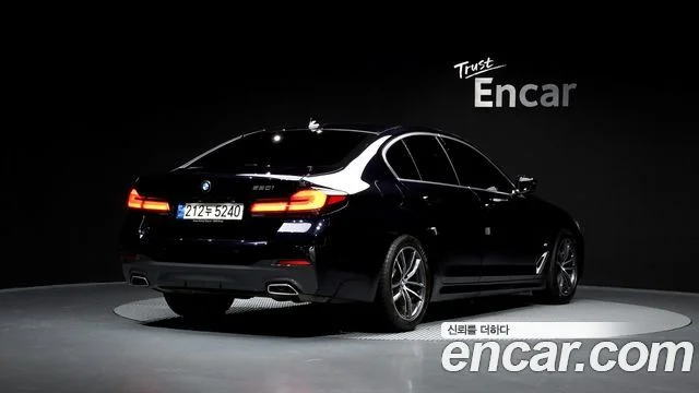 2021 BMW 5 Series (G30)