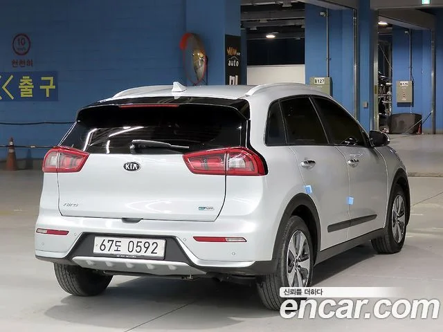 2016 Kia Niro