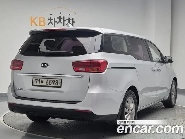 2018 Kia Carnival (New)