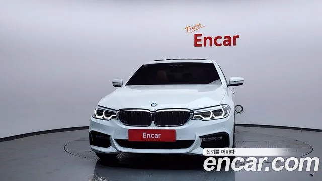 2017 BMW 5 Series (G30)