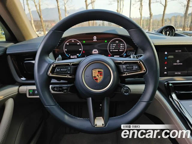 2024 Porsche 파나메라 (976)