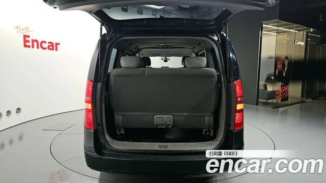 2019 Hyundai Grand Starex (New)