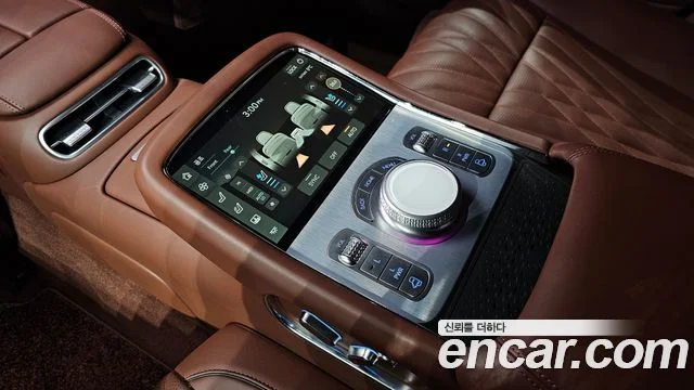 2023 Genesis G90 (RS4)