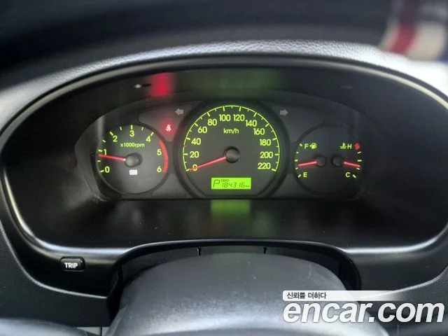 2012 Hyundai Grand Starex