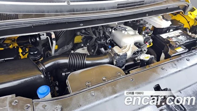 2020 Hyundai Grand Starex (New)