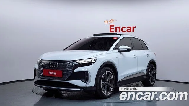 2022 Audi Q4 e-트론 (F4)