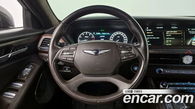 2019 Genesis G90