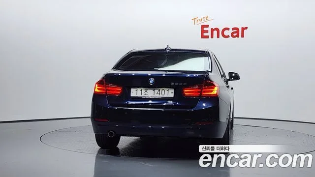 2015 BMW 3 Series (F30)