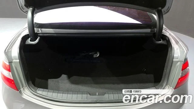 2011 Hyundai Grandeur (HG)