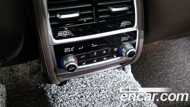 2022 BMW 7 Series (G11)