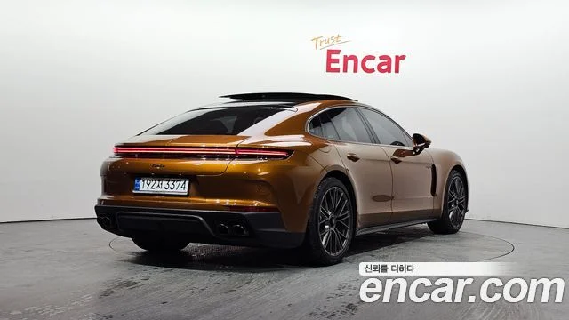 2024 Porsche 파나메라 (976)