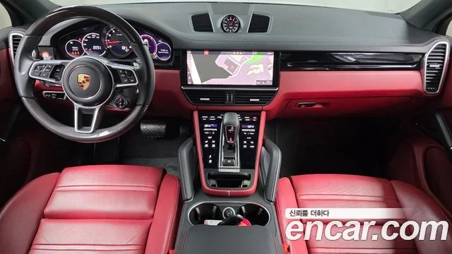 2021 Porsche 카이엔 (PO536)