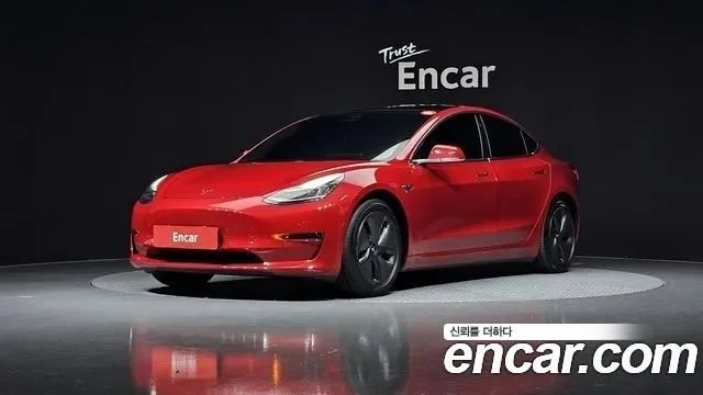 2020 Tesla Model 3