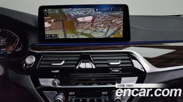 2021 BMW 5 Series (G30)