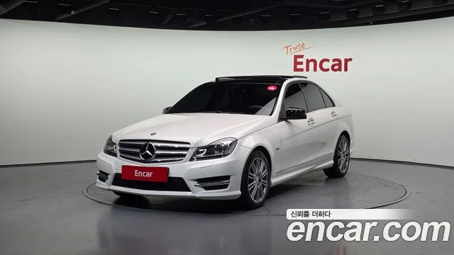 2012 Mercedes-Benz C-클래스 W204