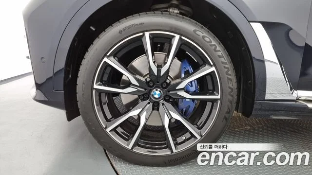 2022 BMW X7 (G07)