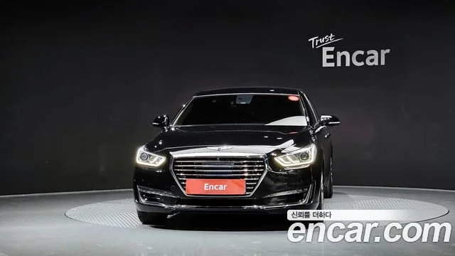 2016 Genesis EQ900