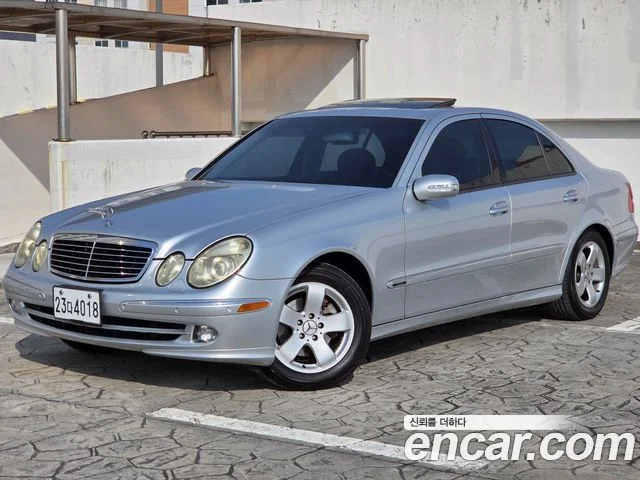 2005 Mercedes-Benz E-클래스 W211