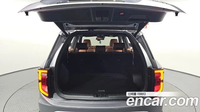 2022 KG Mobility Torres