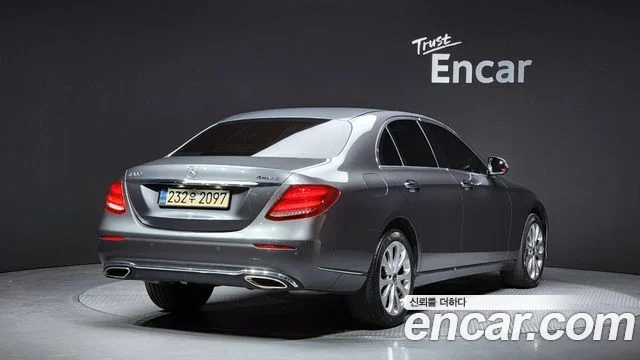 2018 Mercedes-Benz E-클래스 W213