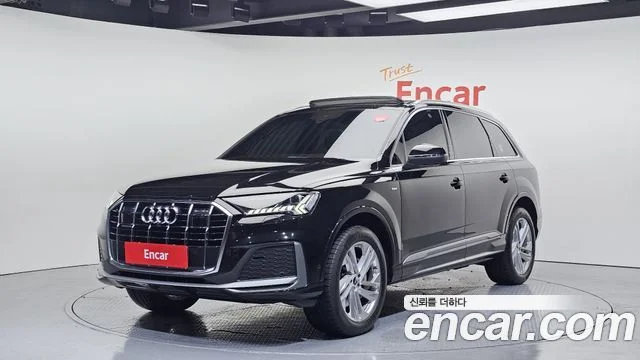 2022 Audi Q7 (4M)