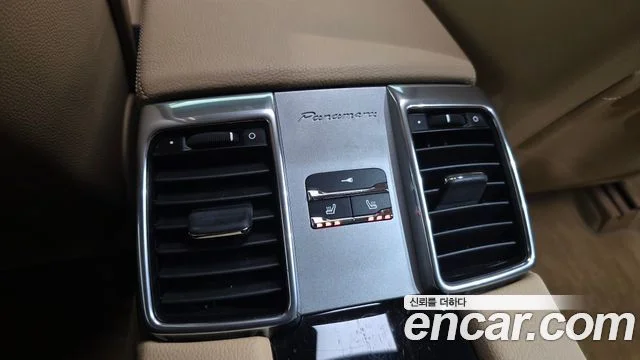 2011 Porsche 파나메라
