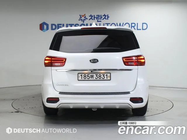 2018 Kia Carnival (New)