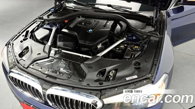 2018 BMW 5 Series (G30)