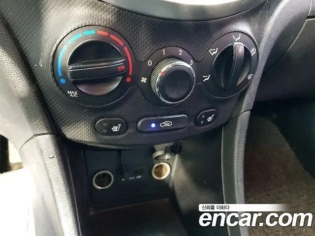 2012 Hyundai 엑센트(신형)