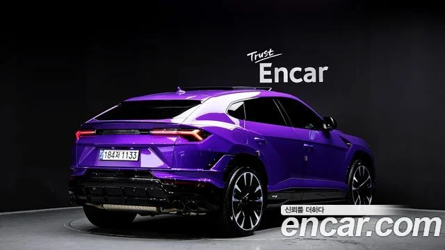 2024 Lamborghini 우루스