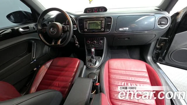 2013 Volkswagen 더 비틀