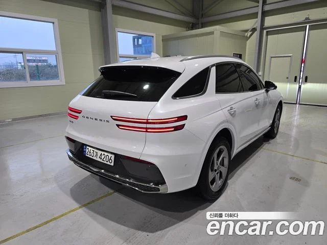 2025 Genesis GV70