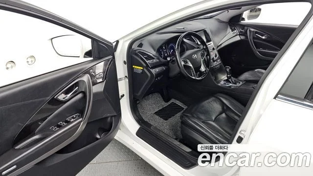 2015 Hyundai Grandeur (HG)