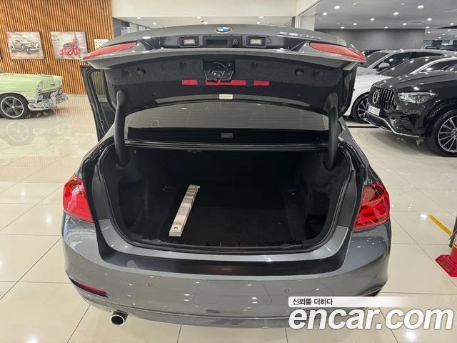 2014 BMW 3 Series (F30)