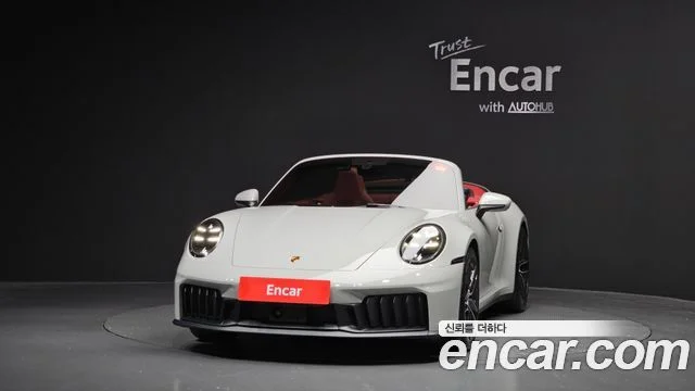 2025 Porsche 911 (992)